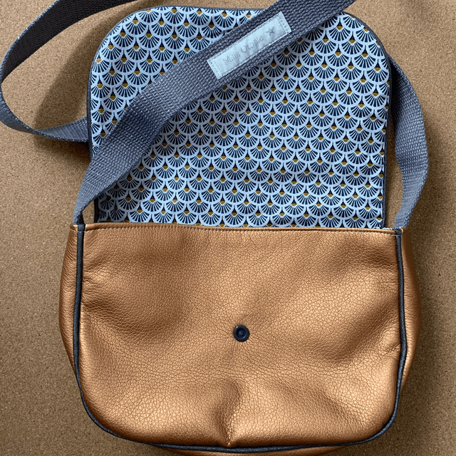 Sac à main en similicuir cuivre 
